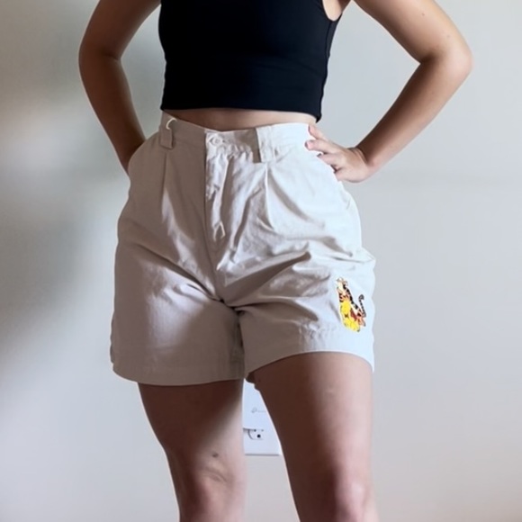 Vintage Disney Winnie The Pooh High Waisted Shorts Size 7/8 - Picture 3 of 10